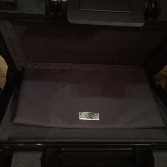 Pelican Elite Tablet Backpack U140 - Picture 6 of 8